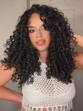 What Do Split Ends Look Like On Curly Hair? Here's All You Need To Know