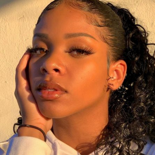 Our 6 Steps To Help Your Edges Grow Back Quicker